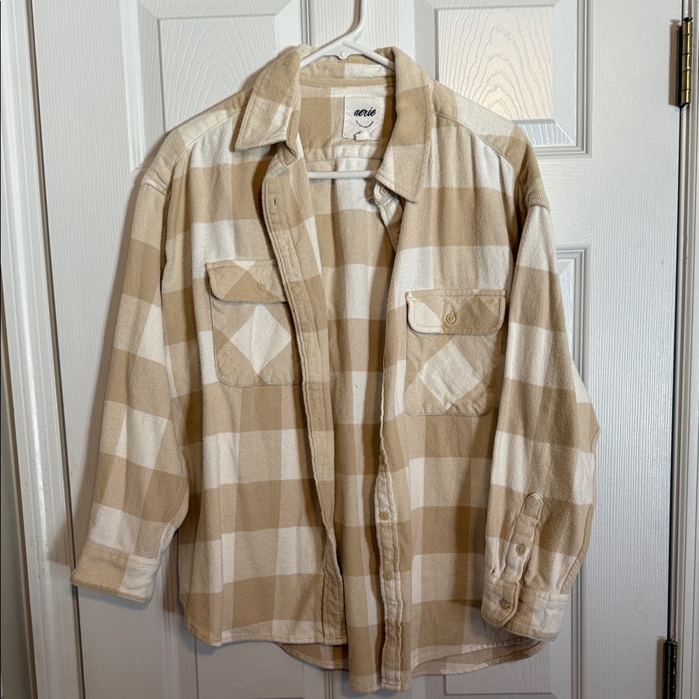 Aerie Beige and Cream Plaid Shacket - M